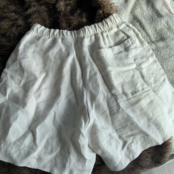 KOTN Women's Light Beige Linen Shorts - Picture 7 of 7